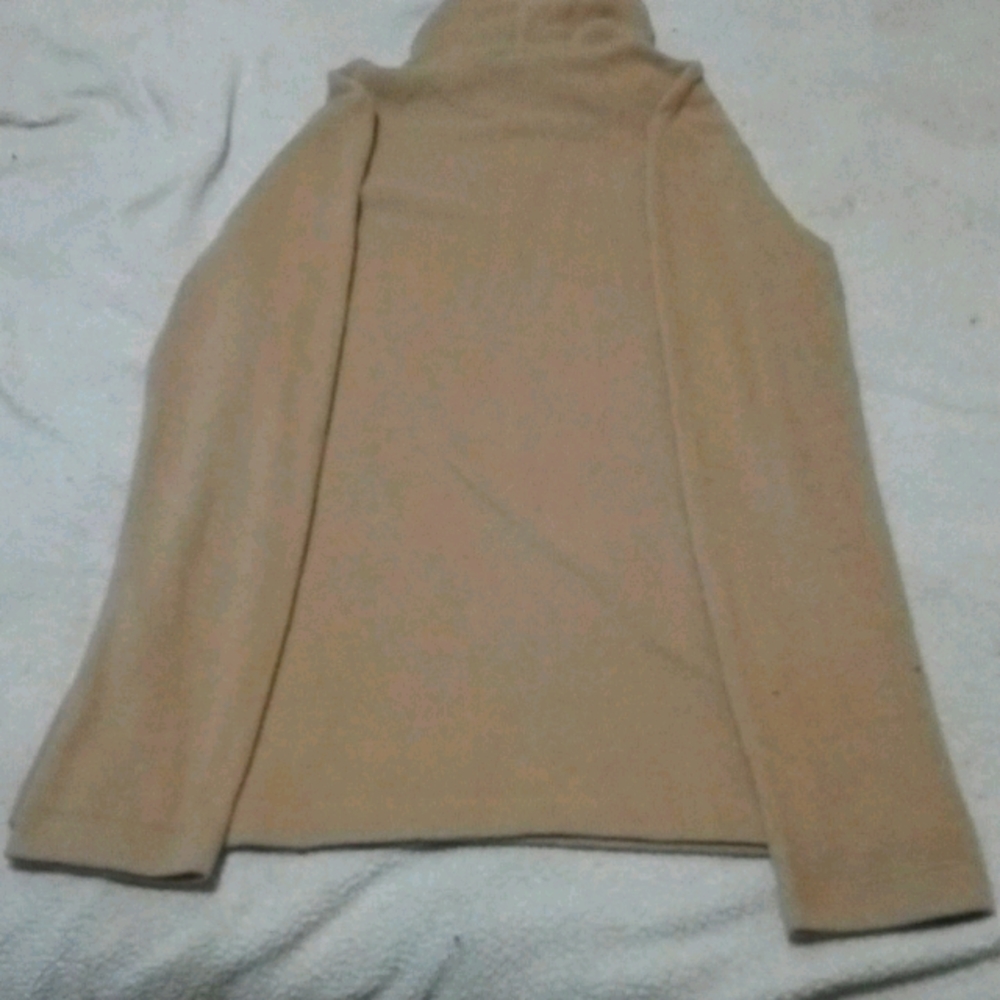 Long neck shirt